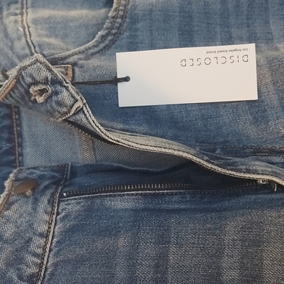 NWT Disclosed Distressed Mom Jeans with Cuffed Hem Medium/Light Wash‎ Size 31 - Picture 7 of 9